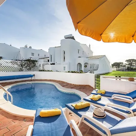 Villa Mng Elliott42 *