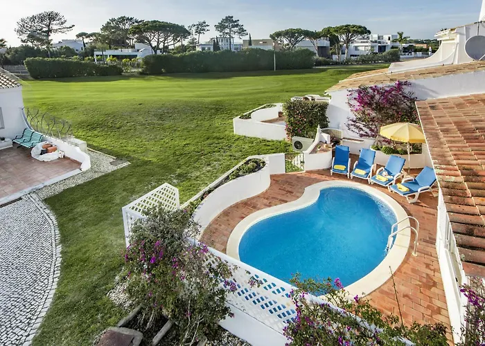 Villa Mng Elliott42 *