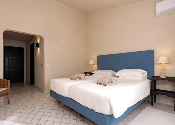 Mng Elliott42 Vale do Lobo